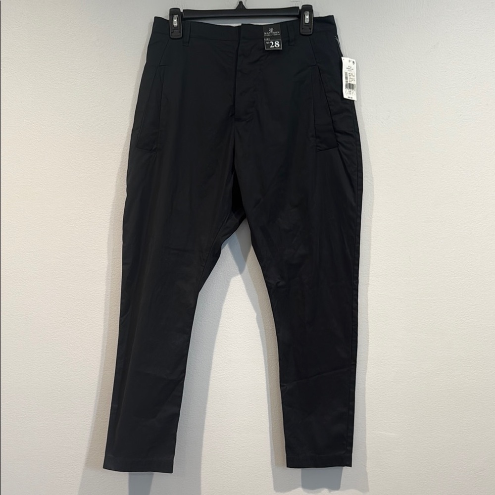 Mattson Black Chinos Modern Tapered Fit - Size 28